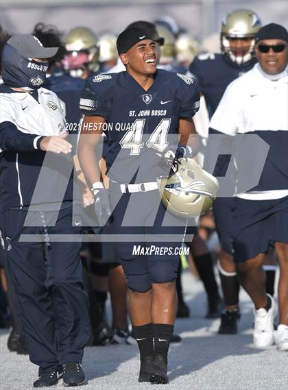 Thumbnail 1 in JV: Mater Dei @ St. John Bosco photogallery.