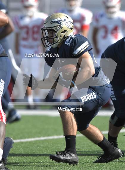 Thumbnail 3 in JV: Mater Dei @ St. John Bosco photogallery.