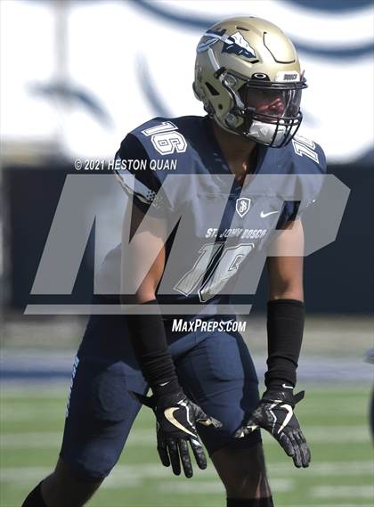 Thumbnail 3 in JV: Mater Dei @ St. John Bosco photogallery.