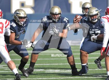 Thumbnail 3 in JV: Mater Dei @ St. John Bosco photogallery.