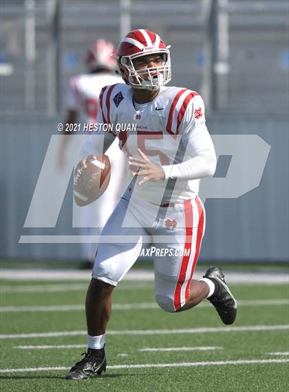 Thumbnail 2 in JV: Mater Dei @ St. John Bosco photogallery.