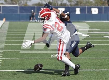 Thumbnail 3 in JV: Mater Dei @ St. John Bosco photogallery.