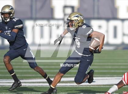 Thumbnail 1 in JV: Mater Dei @ St. John Bosco photogallery.