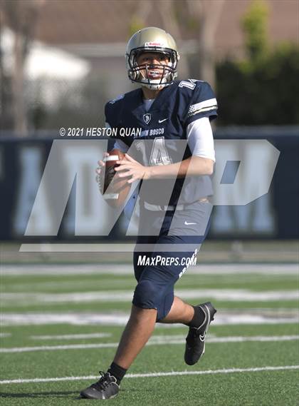 Thumbnail 2 in JV: Mater Dei @ St. John Bosco photogallery.
