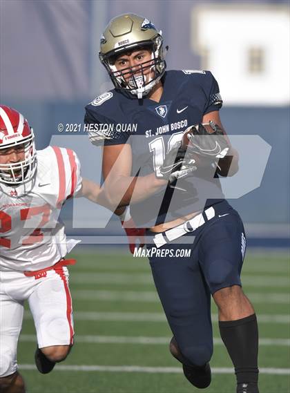 Thumbnail 2 in JV: Mater Dei @ St. John Bosco photogallery.