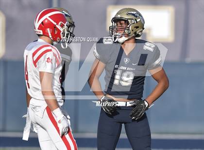 Thumbnail 3 in JV: Mater Dei @ St. John Bosco photogallery.
