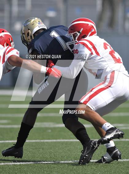 Thumbnail 3 in JV: Mater Dei @ St. John Bosco photogallery.
