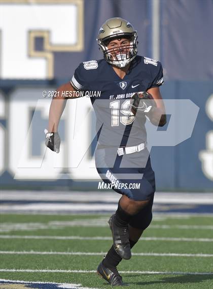 Thumbnail 3 in JV: Mater Dei @ St. John Bosco photogallery.