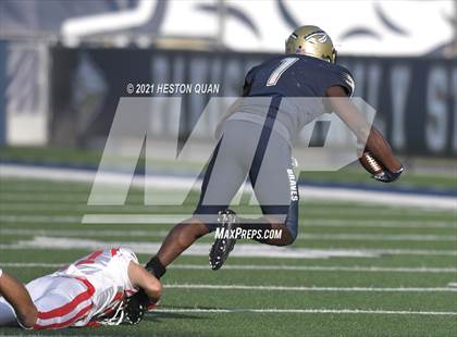 Thumbnail 3 in JV: Mater Dei @ St. John Bosco photogallery.