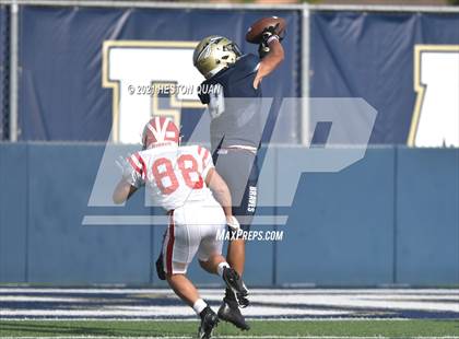 Thumbnail 3 in JV: Mater Dei @ St. John Bosco photogallery.
