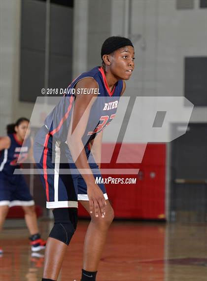 Thumbnail 2 in Beyer vs. Tracy (Trojan Clash) photogallery.