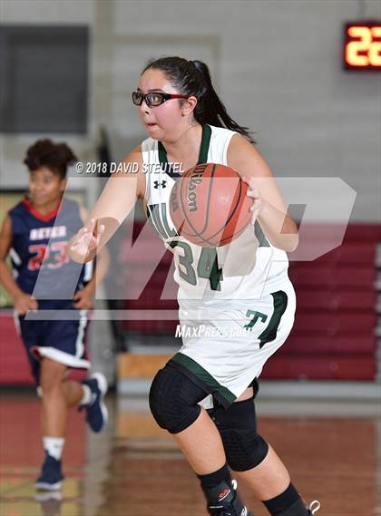 Thumbnail 2 in Beyer vs. Tracy (Trojan Clash) photogallery.