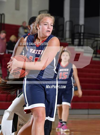Thumbnail 2 in Beyer vs. Tracy (Trojan Clash) photogallery.