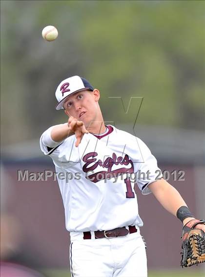 Thumbnail 2 in Argyle @ Rowlett photogallery.