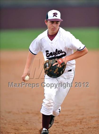 Thumbnail 3 in Argyle @ Rowlett photogallery.