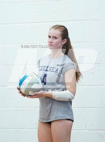 Thumbnail 2 in Chelsea vs. Durand (Our Lady Of The Lakes Invite) photogallery.