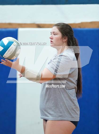 Thumbnail 1 in Chelsea vs. Durand (Our Lady Of The Lakes Invite) photogallery.