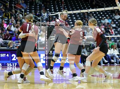 Thumbnail 3 in Crawford vs. Iola (UIL 2A Volleyball Final) photogallery.