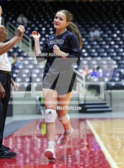 Thumbnail 2 in Crawford vs. Iola (UIL 2A Volleyball Final) photogallery.