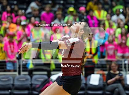 Thumbnail 3 in Crawford vs. Iola (UIL 2A Volleyball Final) photogallery.