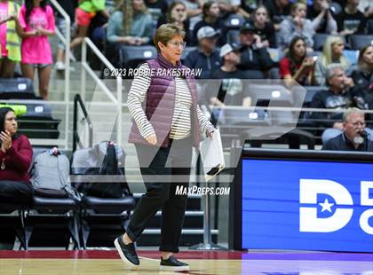 Thumbnail 2 in Crawford vs. Iola (UIL 2A Volleyball Final) photogallery.