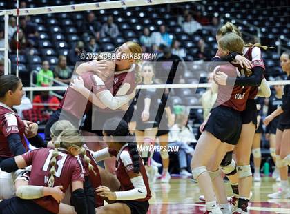 Thumbnail 1 in Crawford vs. Iola (UIL 2A Volleyball Final) photogallery.
