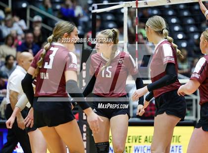 Thumbnail 2 in Crawford vs. Iola (UIL 2A Volleyball Final) photogallery.