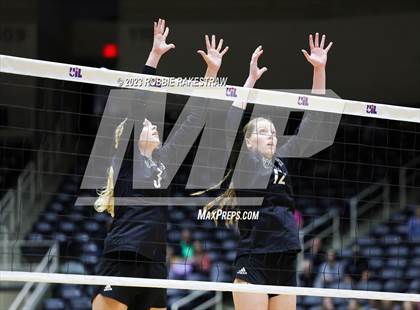 Thumbnail 2 in Crawford vs. Iola (UIL 2A Volleyball Final) photogallery.