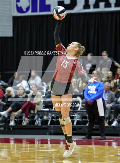 Thumbnail 3 in Crawford vs. Iola (UIL 2A Volleyball Final) photogallery.