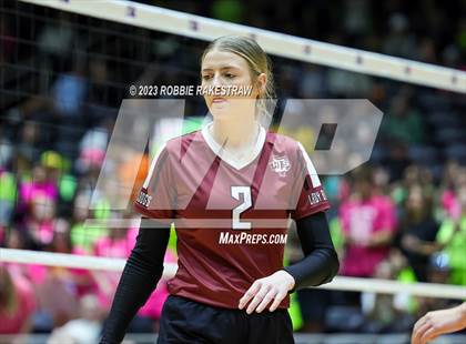 Thumbnail 1 in Crawford vs. Iola (UIL 2A Volleyball Final) photogallery.