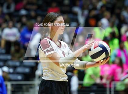 Thumbnail 2 in Crawford vs. Iola (UIL 2A Volleyball Final) photogallery.