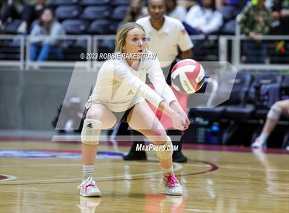Thumbnail 1 in Crawford vs. Iola (UIL 2A Volleyball Final) photogallery.