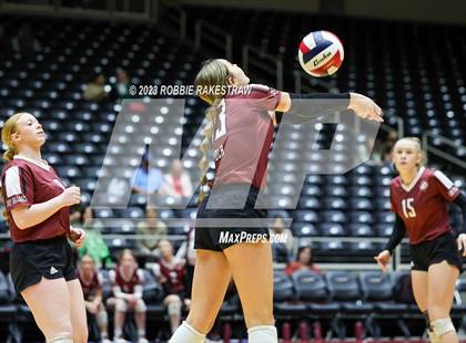 Thumbnail 1 in Crawford vs. Iola (UIL 2A Volleyball Final) photogallery.