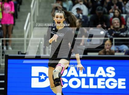 Thumbnail 3 in Crawford vs. Iola (UIL 2A Volleyball Final) photogallery.