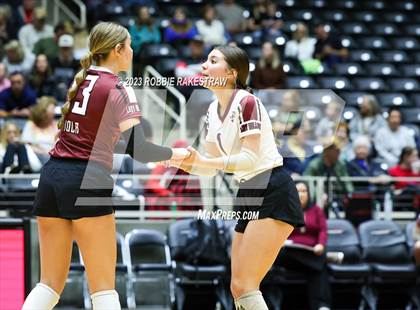 Thumbnail 1 in Crawford vs. Iola (UIL 2A Volleyball Final) photogallery.