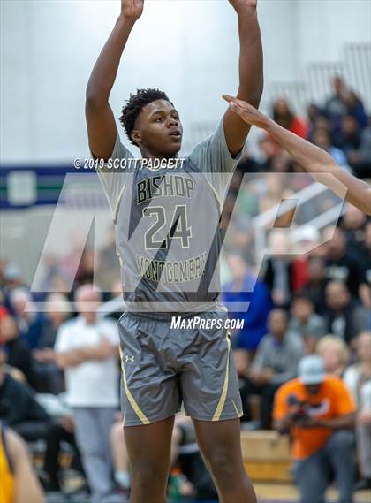 Thumbnail 1 in Bishop Montgomery @ Rancho Christian (CIF SS Open Division Championship) photogallery.