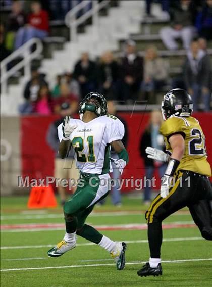 Thumbnail 1 in Sachem North vs. William Floyd (Suffolk Div I Championship) photogallery.