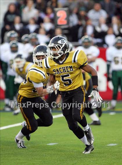 Thumbnail 2 in Sachem North vs. William Floyd (Suffolk Div I Championship) photogallery.