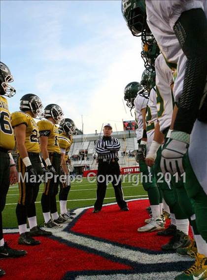 Thumbnail 2 in Sachem North vs. William Floyd (Suffolk Div I Championship) photogallery.
