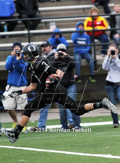 Thumbnail 1 in Hanover vs. Central Plains (KSHSAA 8M Div I Final) photogallery.