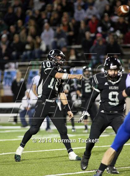 Thumbnail 3 in Hanover vs. Central Plains (KSHSAA 8M Div I Final) photogallery.