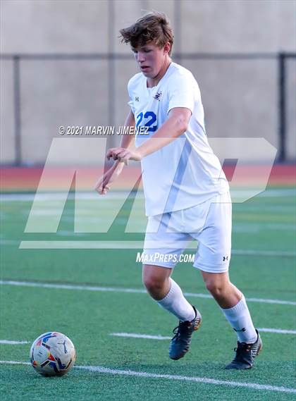Thumbnail 3 in Oaks Christian vs Agoura photogallery.