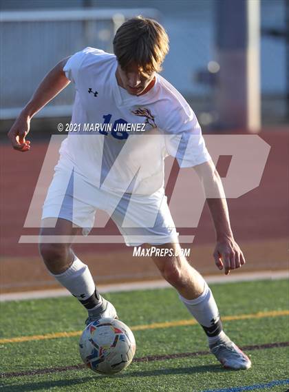 Thumbnail 3 in Oaks Christian vs Agoura photogallery.