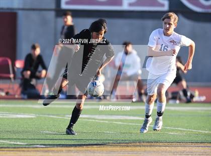 Thumbnail 2 in Oaks Christian vs Agoura photogallery.