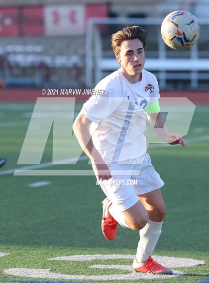 Thumbnail 2 in Oaks Christian vs Agoura photogallery.