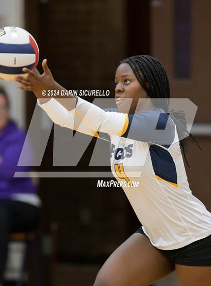 Thumbnail 2 in Arizona Lutheran Academy vs Phoenix Country Day (AIA 2A Division Semifinal)  photogallery.