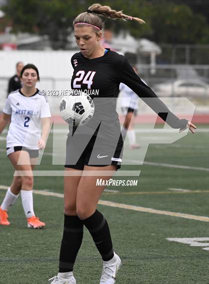 Thumbnail 3 in West Hills vs. San Clemente (Excalibur Tournament) photogallery.
