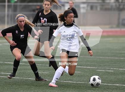 Thumbnail 3 in West Hills vs. San Clemente (Excalibur Tournament) photogallery.