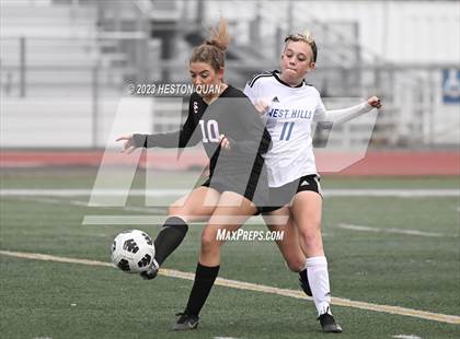 Thumbnail 1 in West Hills vs. San Clemente (Excalibur Tournament) photogallery.