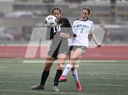Thumbnail 3 in West Hills vs. San Clemente (Excalibur Tournament) photogallery.